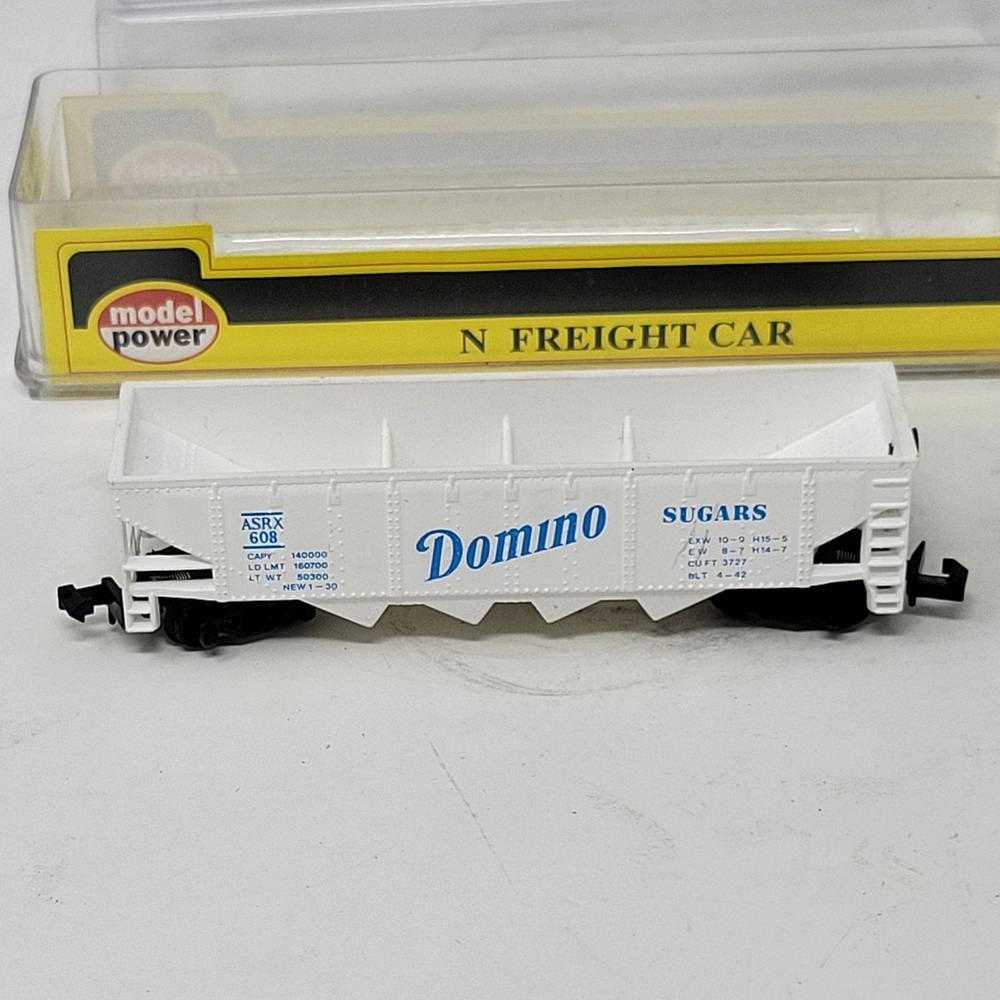 Model Power‎ 3226 N Scale Domino Sugars Hopper Freight Car ASRX 608 White